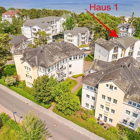 1 2 11 Inselstrand