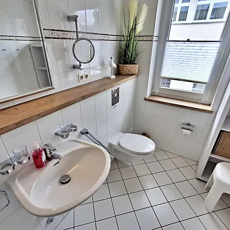 1 2 11 Inselstrand *