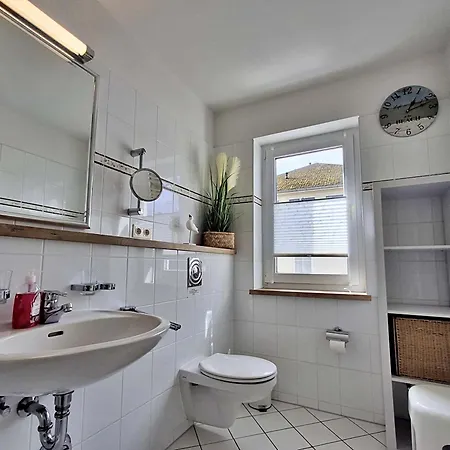 1 2 11 Inselstrand *